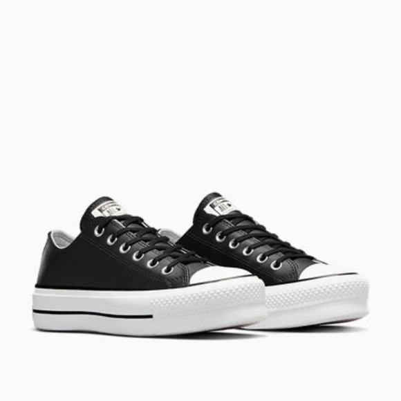 Chuck Taylor All Star Lift Platform Leather Shoes - Picture 2 of 8